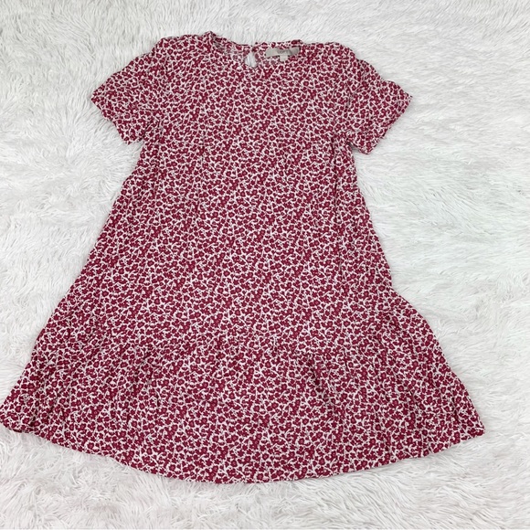 LOFT Dresses & Skirts - Loft short sleeve Floral Flounce Hem Swing Dress round red white casual